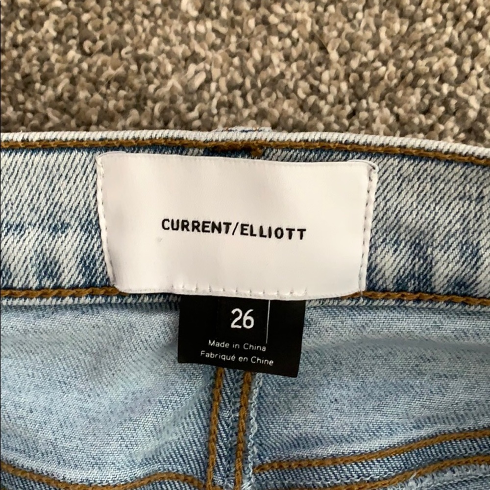 Current Elliott 7 pocket skinny! - Picture 4 of 7